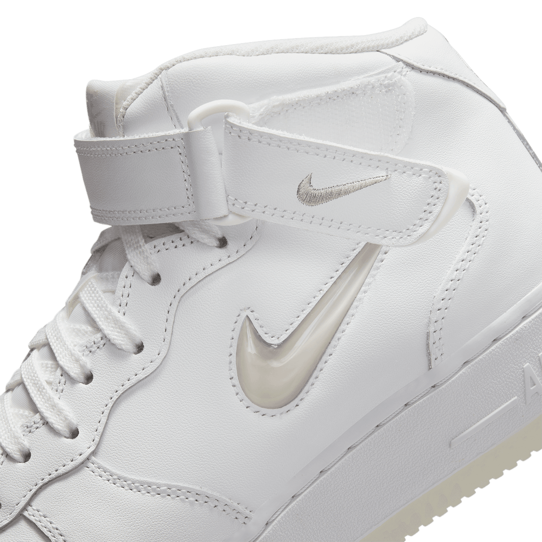 Nike Air Force 1 Mid '07 'Color of the Month - Summit White' – TITAN