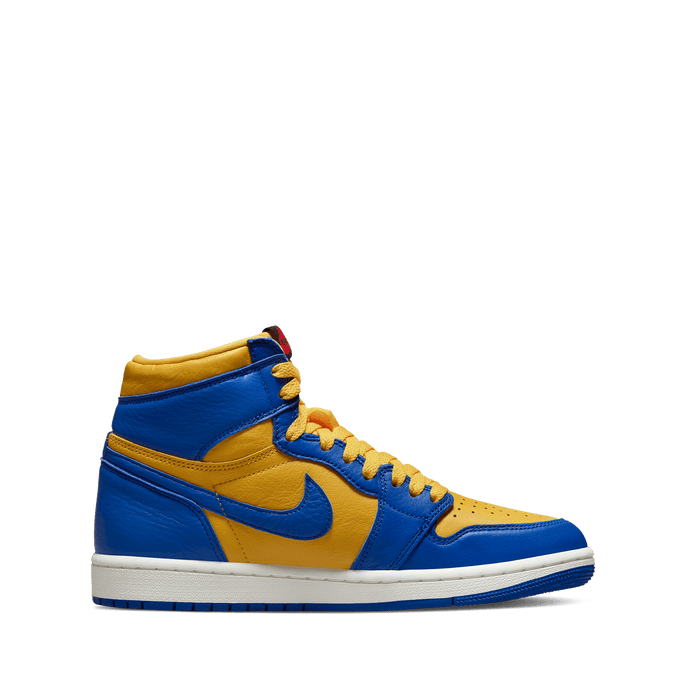 Wmns Air Jordan 1 Retro High OG Game Royal and Varsity Maize TITAN